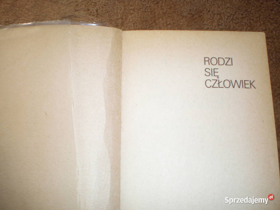 Sprzedam książkę Rodzi się człowiek używana stan