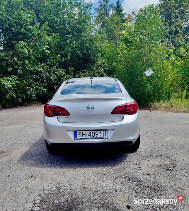 OPEL ASTRA J 14 BENZYNA POLSKI SALON 2013R Chorzów