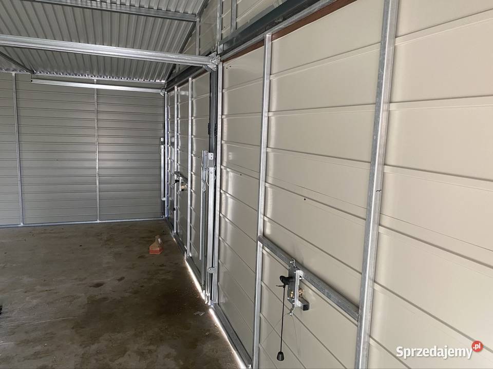 Garaż 9x6 z wiatą w kolorze Orzech mat Sprzedaż sprzedam