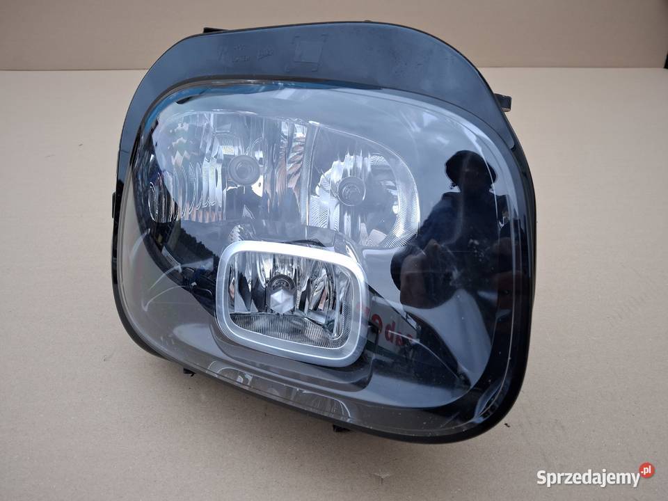 CITROEN C3 AIRCROSS REFLEKTOR PRAWY LAMPA PRAWA Bieleń