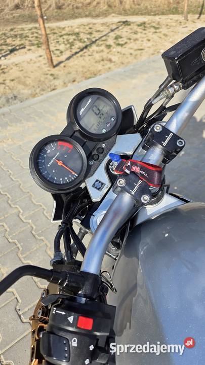 Suzuki Bandit 650N łańcuch Chodzież