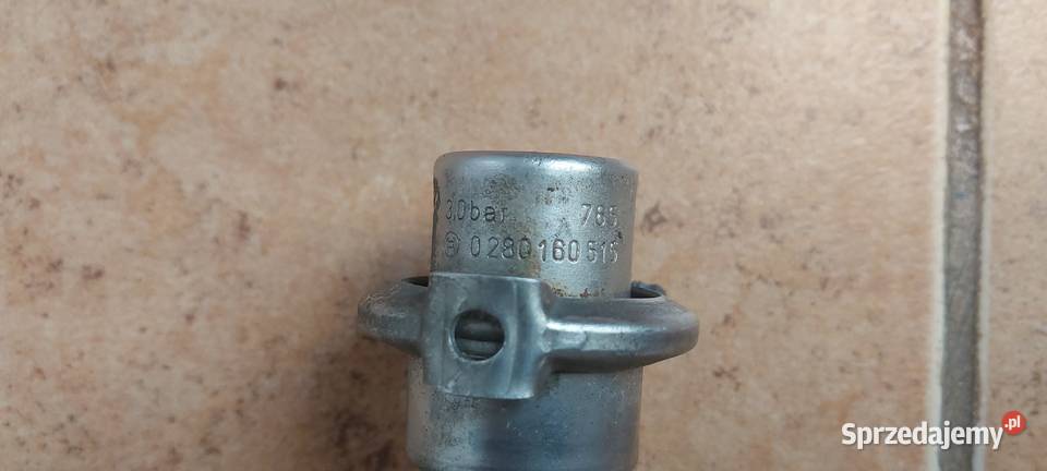 Listwa wtryskowa wtryskiwacze Saab 93 9802 20 t Szczecin