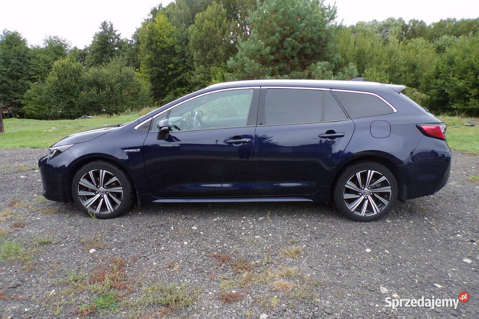 Toyota Corolla XII Kombi 18 Hybrid Sports wielkopolskie Piła