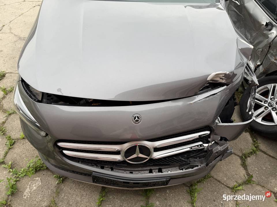 MercedesBenz Klasa B 220 4Matic 7GDCT AMG Line Prudnik