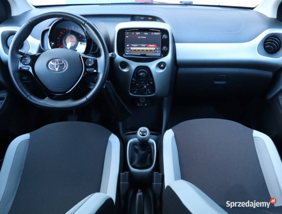 Toyota Aygo 10 VVTi Łódź