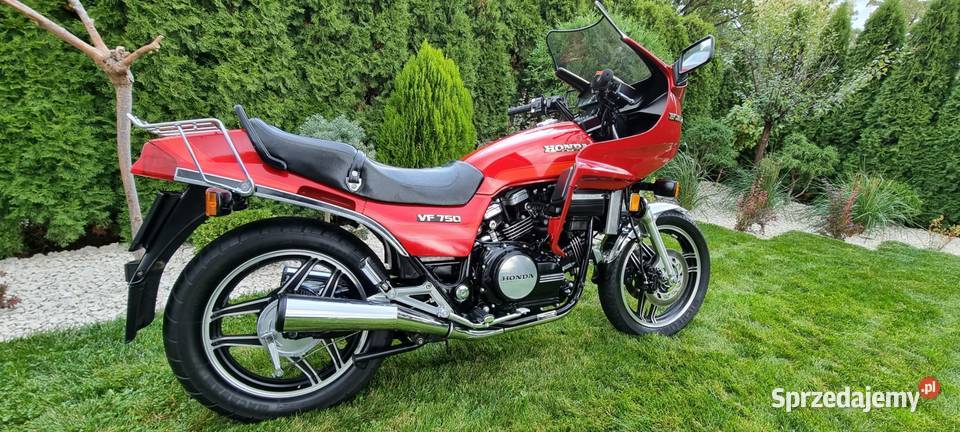HONDA VF 750 Szwajcaria NOWA 20 przebiegu sprowadzony Białobrzegi