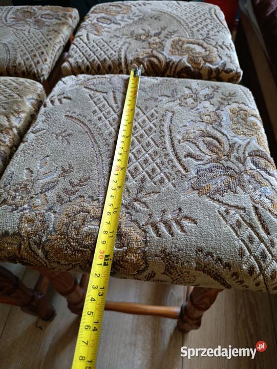 taboret taborety drewniane 4 sztuki komplet wielkopolskie Poznań