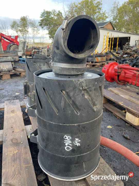 Massey Fergusson 8160 filtr powietrza obudowa Pozostałe Jastrzębniki