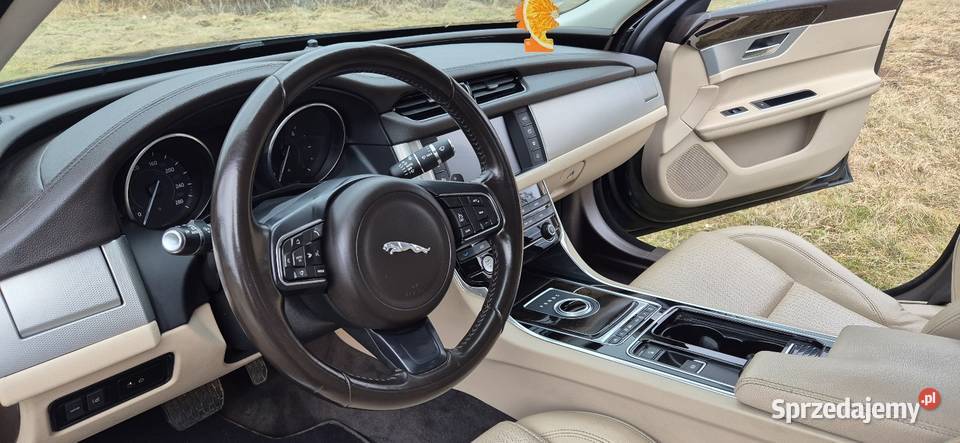 Jaguar XF 30 diesel 300 Prestige Limanowa