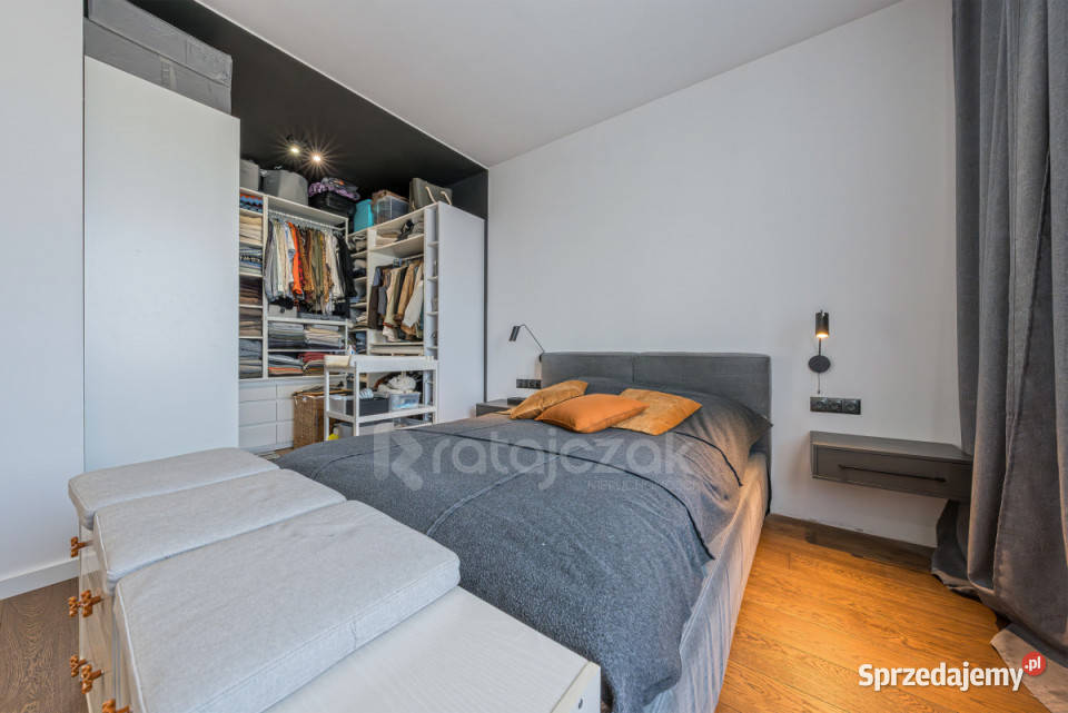 Mieszkanie 585m2 2 pokoje Gdynia