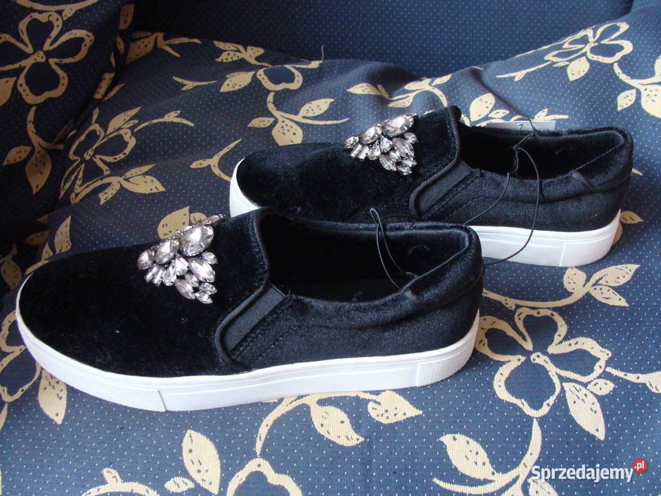 nowe czarne buty welur slip on zdobienia hm Łódź