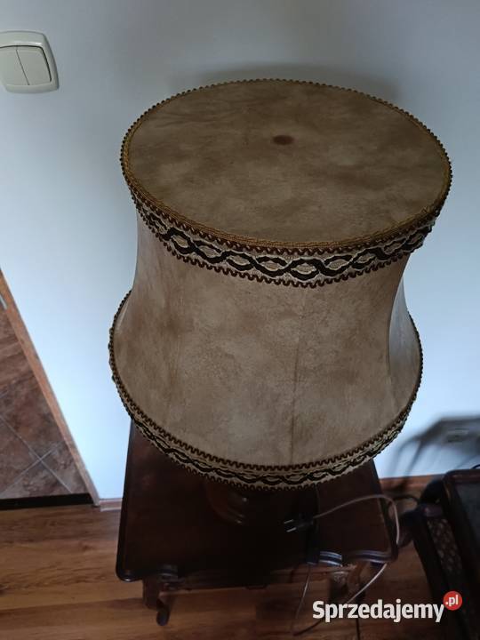 Lampa stołowa dębowa z pięknym abażurem kujawsko-pomorskie Lipno sprzedam