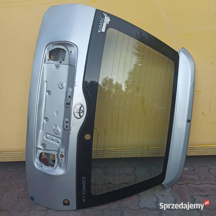 Klapa Toyota Corolla E11 Złotokłos