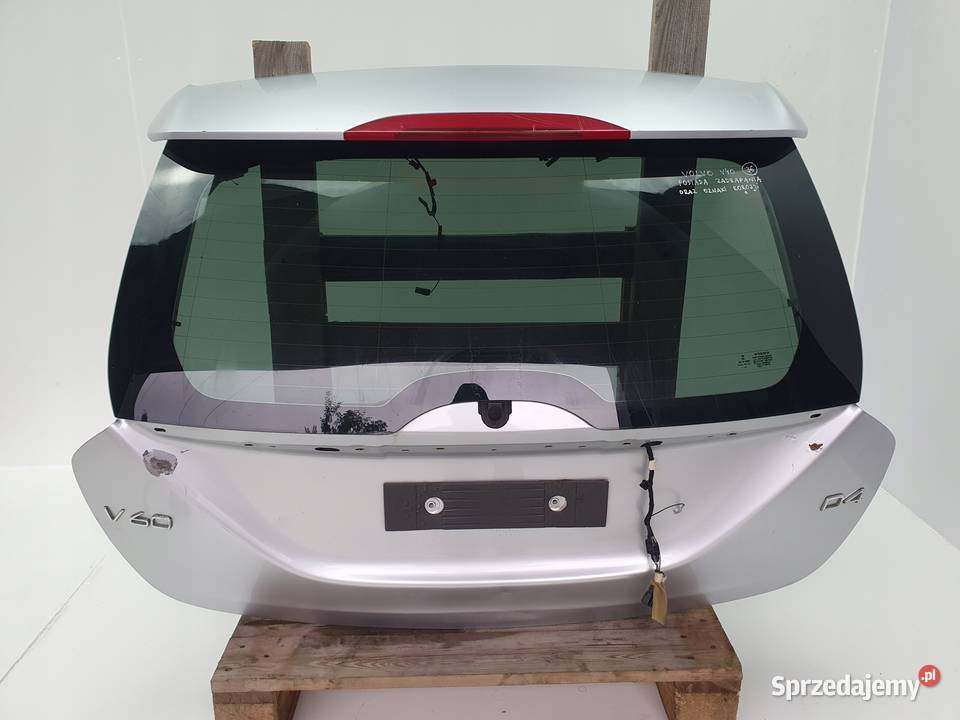 TYLNA KLAPA Volvo V40 II 20122019 tylnia tył
