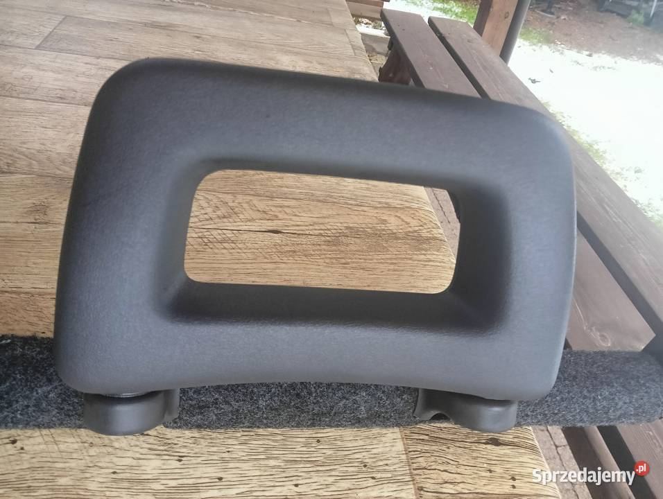 Zagłówek tylnej kanapy Fiat 126p Zagłówki Wrocław sprzedam