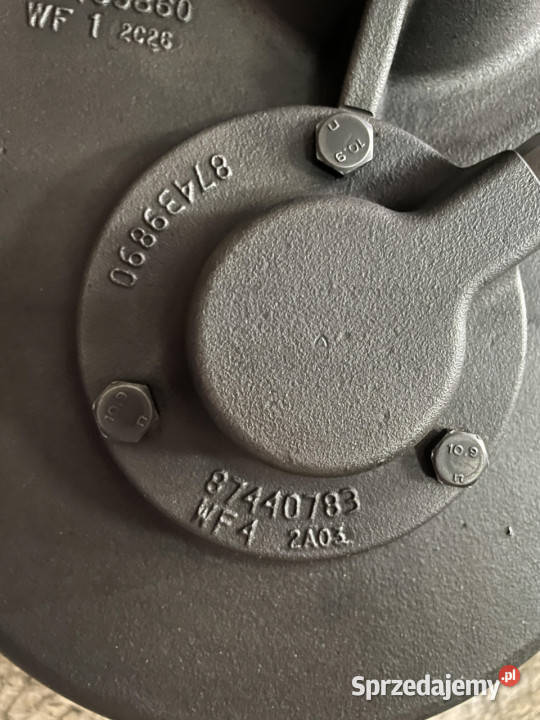 Holland T8 Case Magnum element nośny 87439890 Jastrzębniki