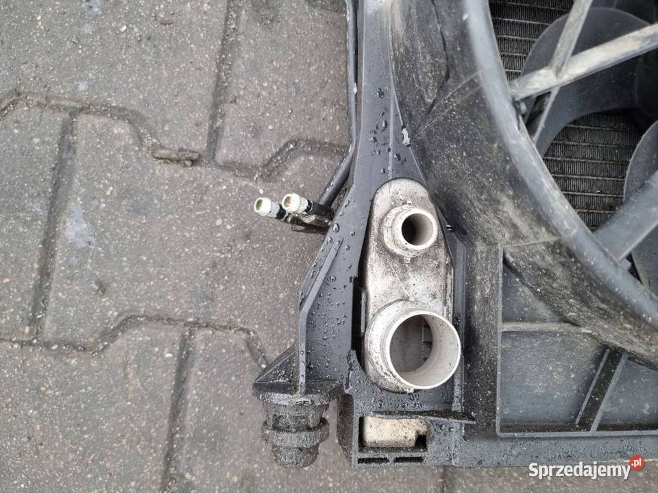 PAS PRZEDNI CHŁODNICE AUDI A8 D3 4E0959455H Pozostałe Lipno