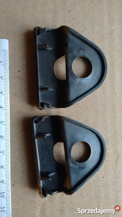 Mercedes 123 zaślepki uchwytów pasów 640 Stalowa Wola sprzedam