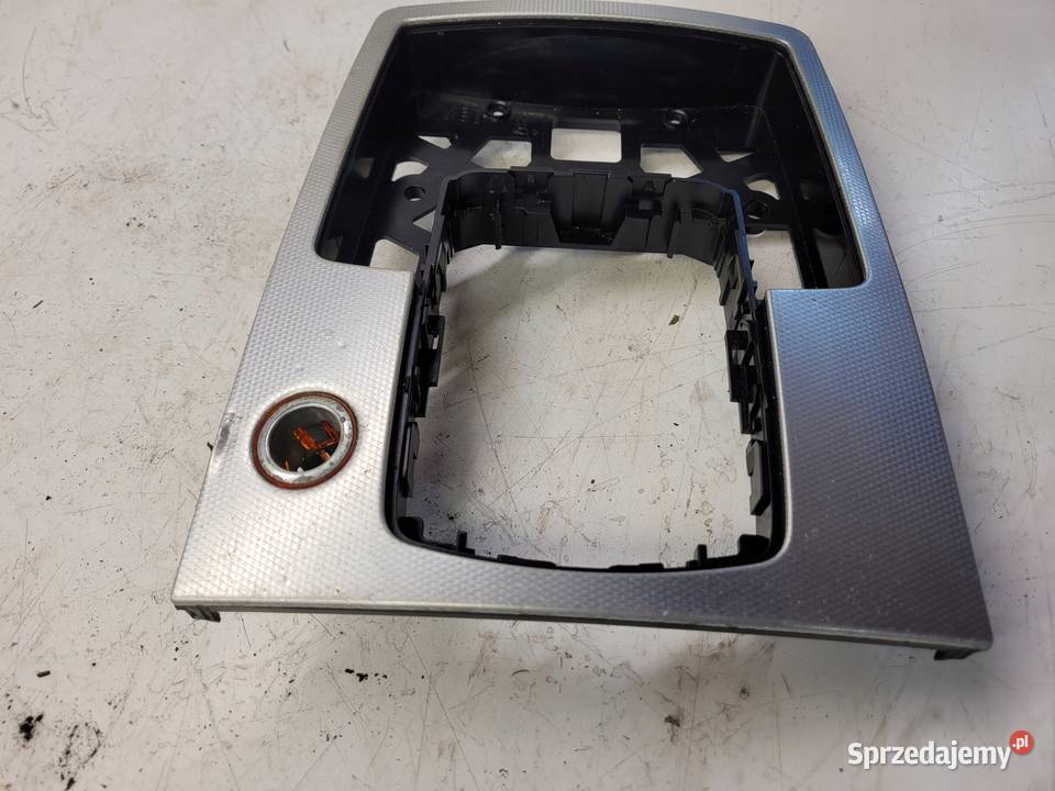 TUNEL ŚRODKOWY DEKOR AUDI Q7 4L 4L0864261 ŁUSKA Tapicerki samochodowe śląskie Przystajń