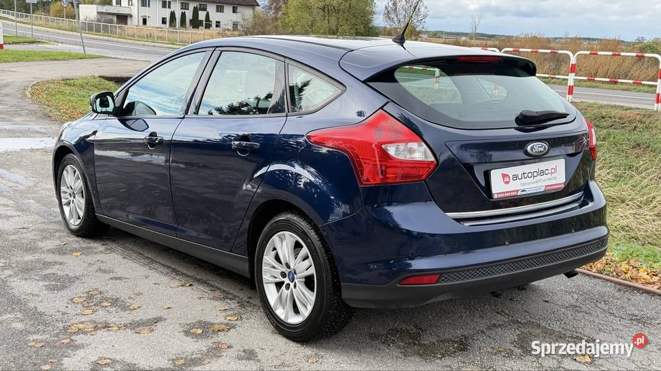 Ford Focus III 16 benz 125 Klimatronic 132 radio