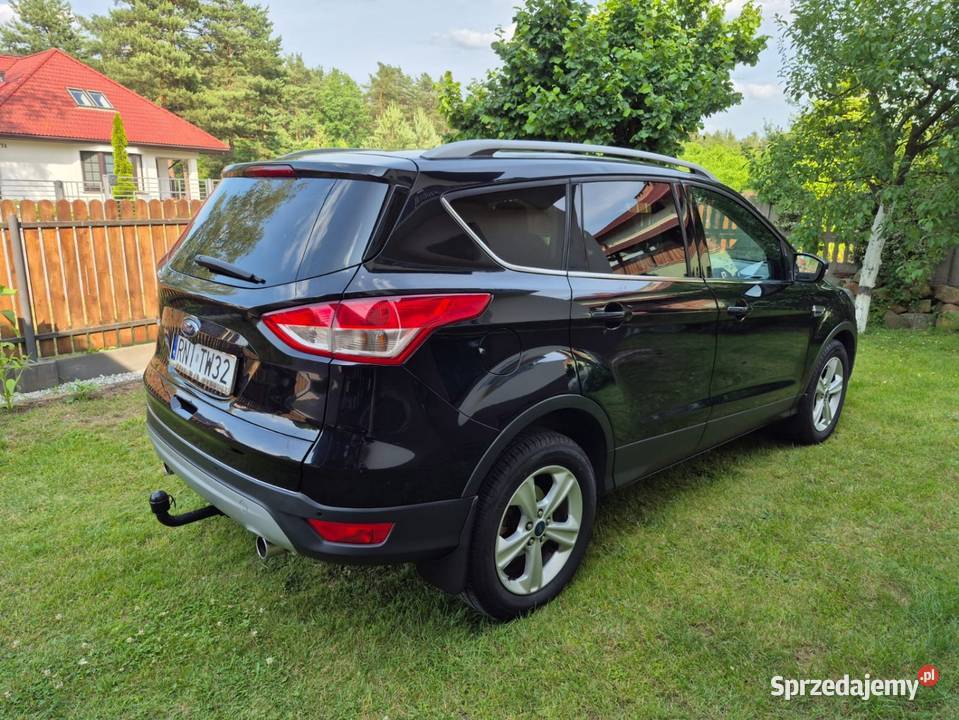 Czarny Ford Kuga 2014 opony zimoweletnie Rudnik nad Sanem