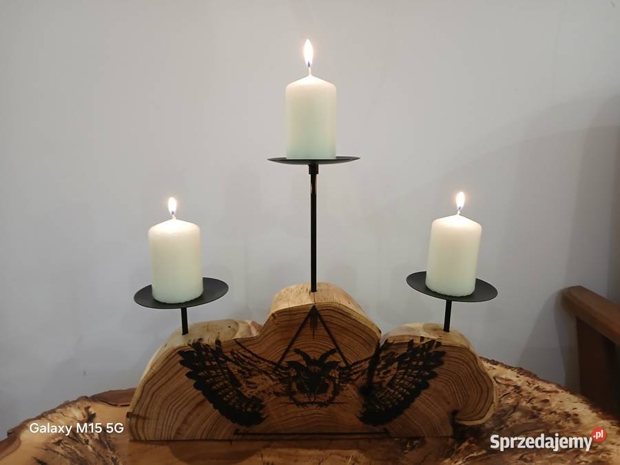 Świecznik z plastra akacji z sową Wyposażenie wnętrz Skawina