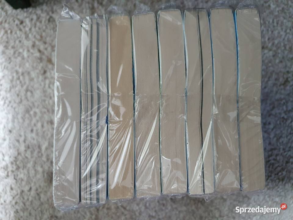 Gigant Poleca komplet 8 tomów 2022 Rok wydania 2022 pomorskie Gdynia