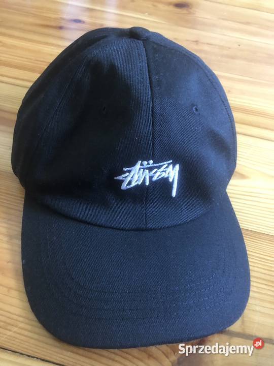 Czarna czapka z daszkiem Stssy dolnośląskie Głogów