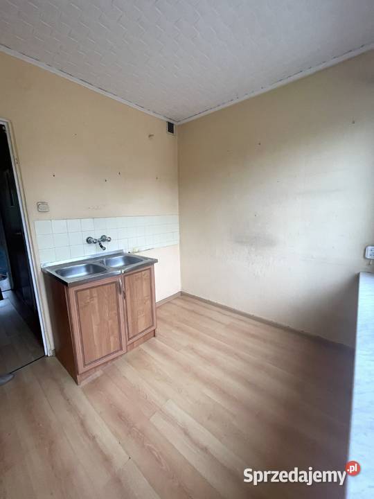 2 pokoje z balkonem i piwnicą na PARTERZE Sprzedaż Koło