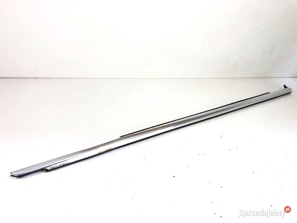 LISTWA ZGARNIAJĄCA PRZÓD PRAWY BMW G30 sprzedam