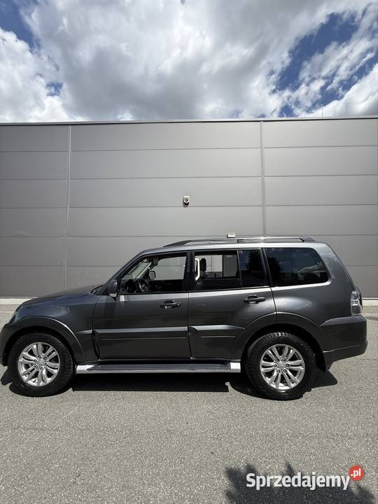 Mitsubishi Pajero 32 DiD 200 Salon 161 klimatyzacja Brzeg
