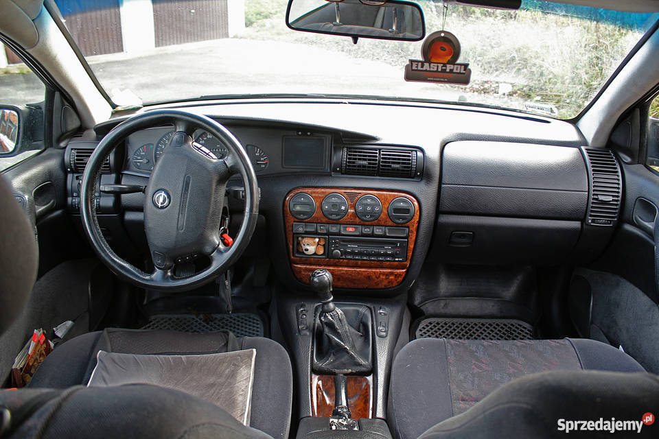 OPEL OMEGA B KOMBI 20 LPG 136 1998 FULL TANIO elektryczne szyby Wołów