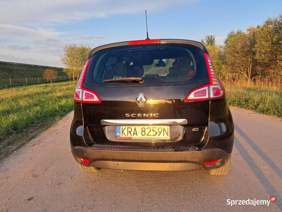 Renault Scenic 15 dci 2010r Prywatny