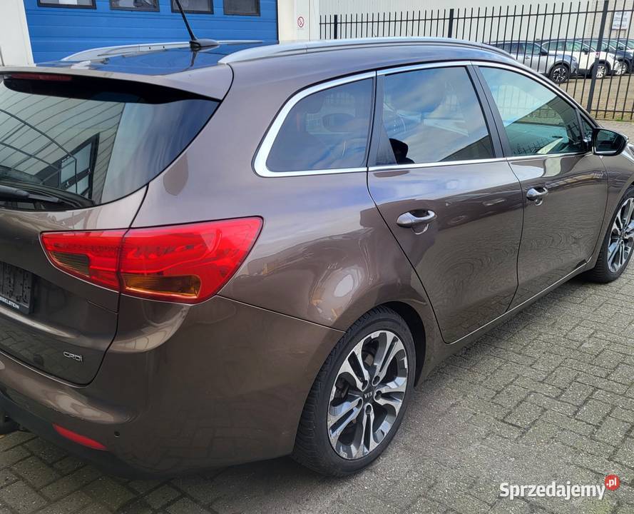 Kia Ceed panoramiczny dach 16 CDRI 128 elektryczne lusterka Gliwice sprzedam