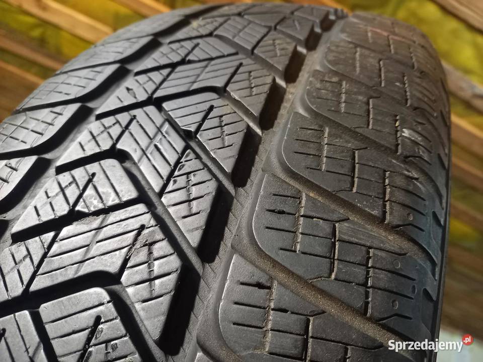 4x Opona UŻYWANA ZIMOWA 21560R17 PIRELLI 208 Zaścianki