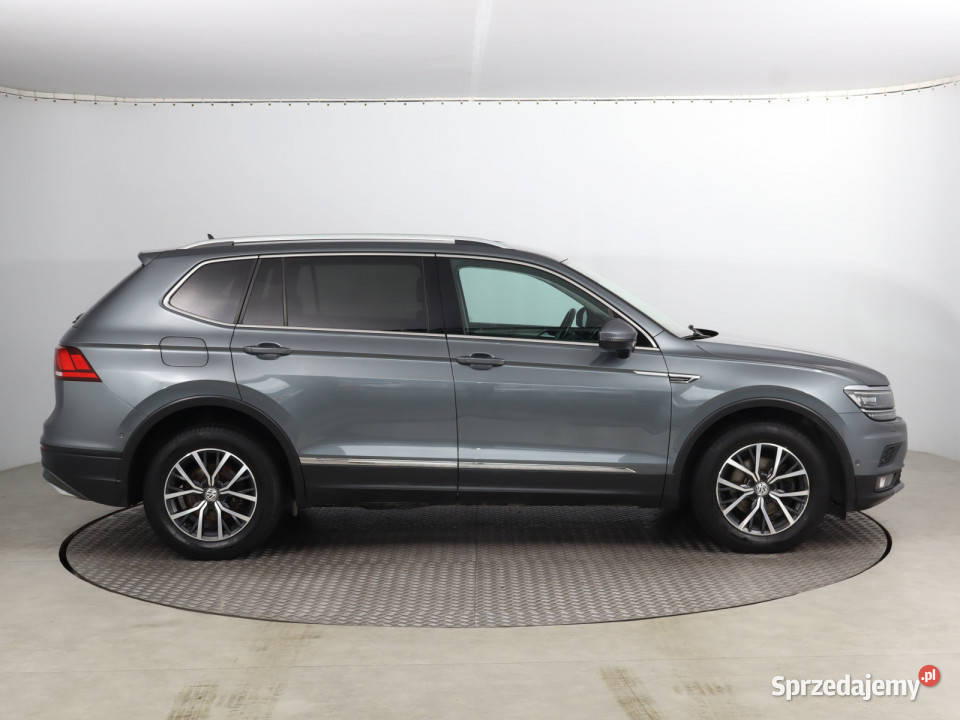 VW Tiguan Allspace 14 TSI światła LED Bielany Wrocławskie