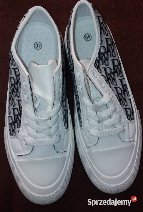 Nowe damskie trampki na platformie r 40 Obuwie sportowe Obuwie sportowe sprzedam