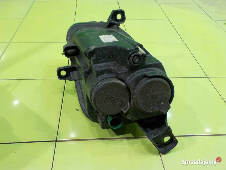 FIAT 500L 14 B 14r 5D halogen prawy 47500748 osobowe mazowieckie Suków