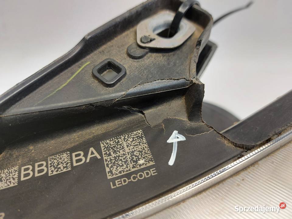 Mercedes EQV w447 Vklasa 2021 lampa lewa przód