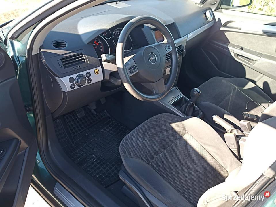 Opel astra H 16 klima bogata koła zimowe lubelskie