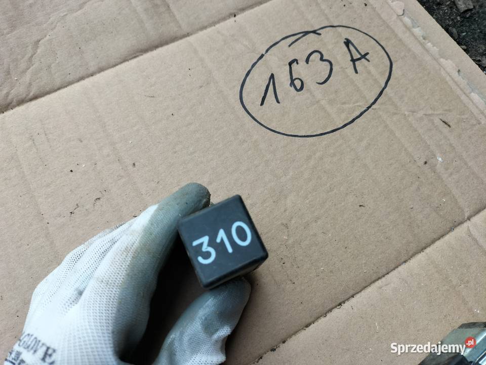 PRZEKAŹNIK AUDI VW 310 893919082A osobowe lubelskie