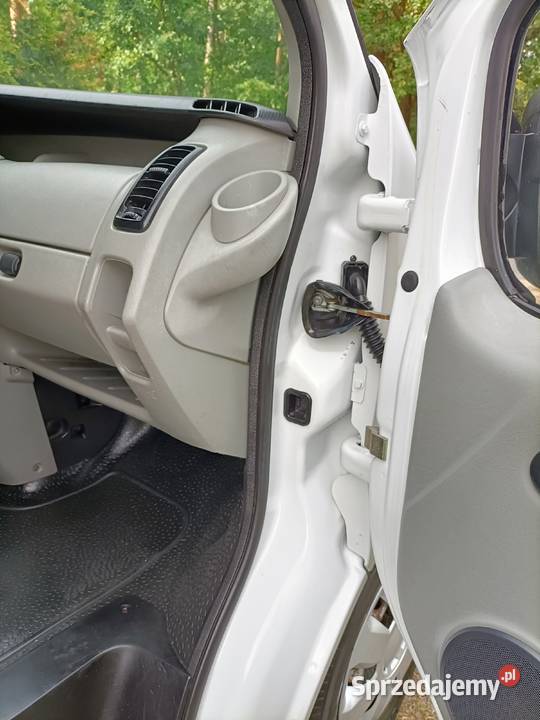 OPEL VIVARO 19 DTI 101 L2H2 inne w ofercie centralny zamek Gorzów Wielkopolski