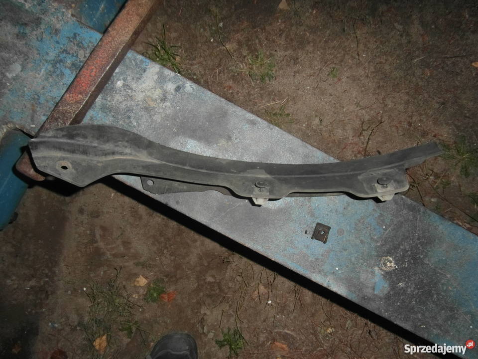 SPOILER NADKOLA PRAWY AUDI A4 8K 8K0853888A osobowe