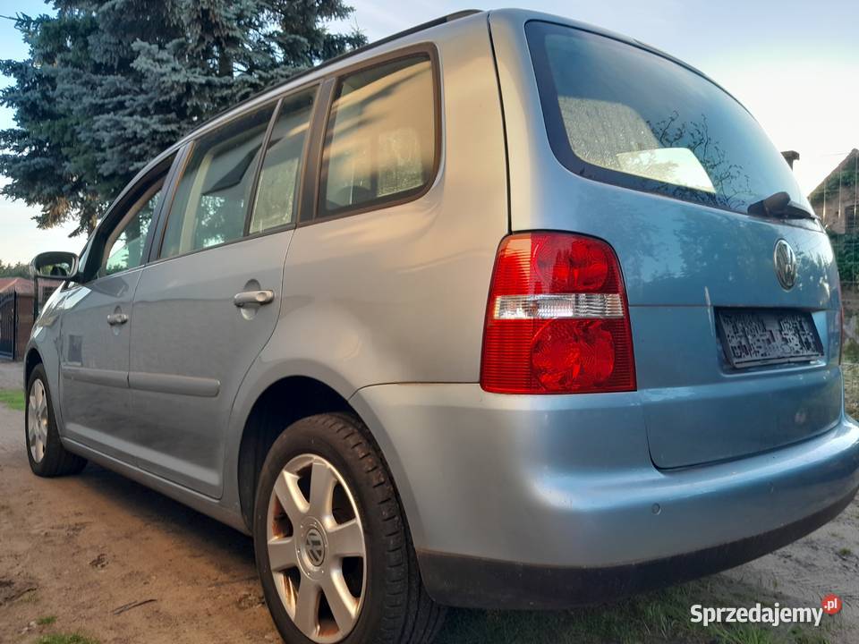 VW Touran 20FSI 150 z de climatronic zadbany alu benzyna Szamotuły
