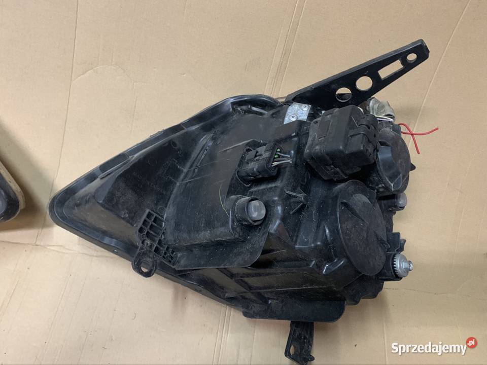 Reflektor Lampa przód przednia lewa prawa Szczecin sprzedam