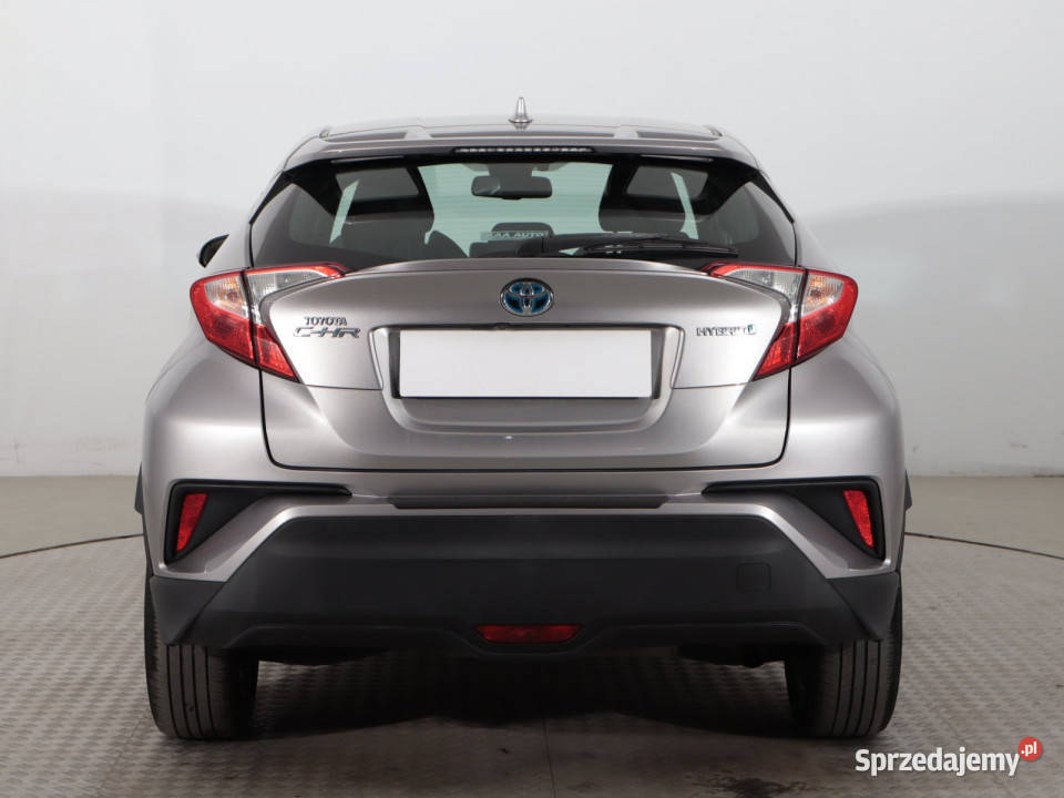 Toyota CHR 18 Hybrid automatyczna