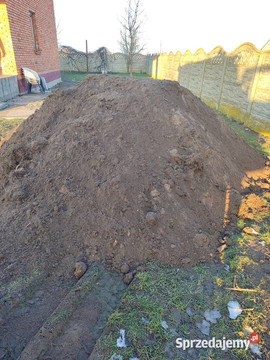 Tania ziemia naturalna polna na podniesienie Radom sprzedam