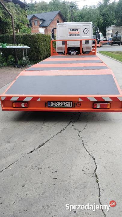 Iveco 100e18 auto laweta pomoc drogowa specjalny Rok produkcji 2012 małopolskie Iwkowa