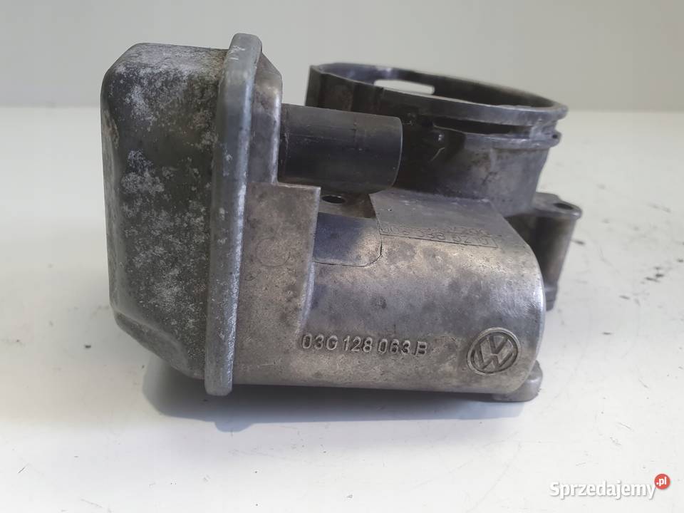 PRZEPUSTNICA VW Passat B6 20 TDI 03G128063B Rudka