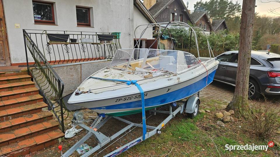 Łódź motorowa z przyczepą Szczecin
